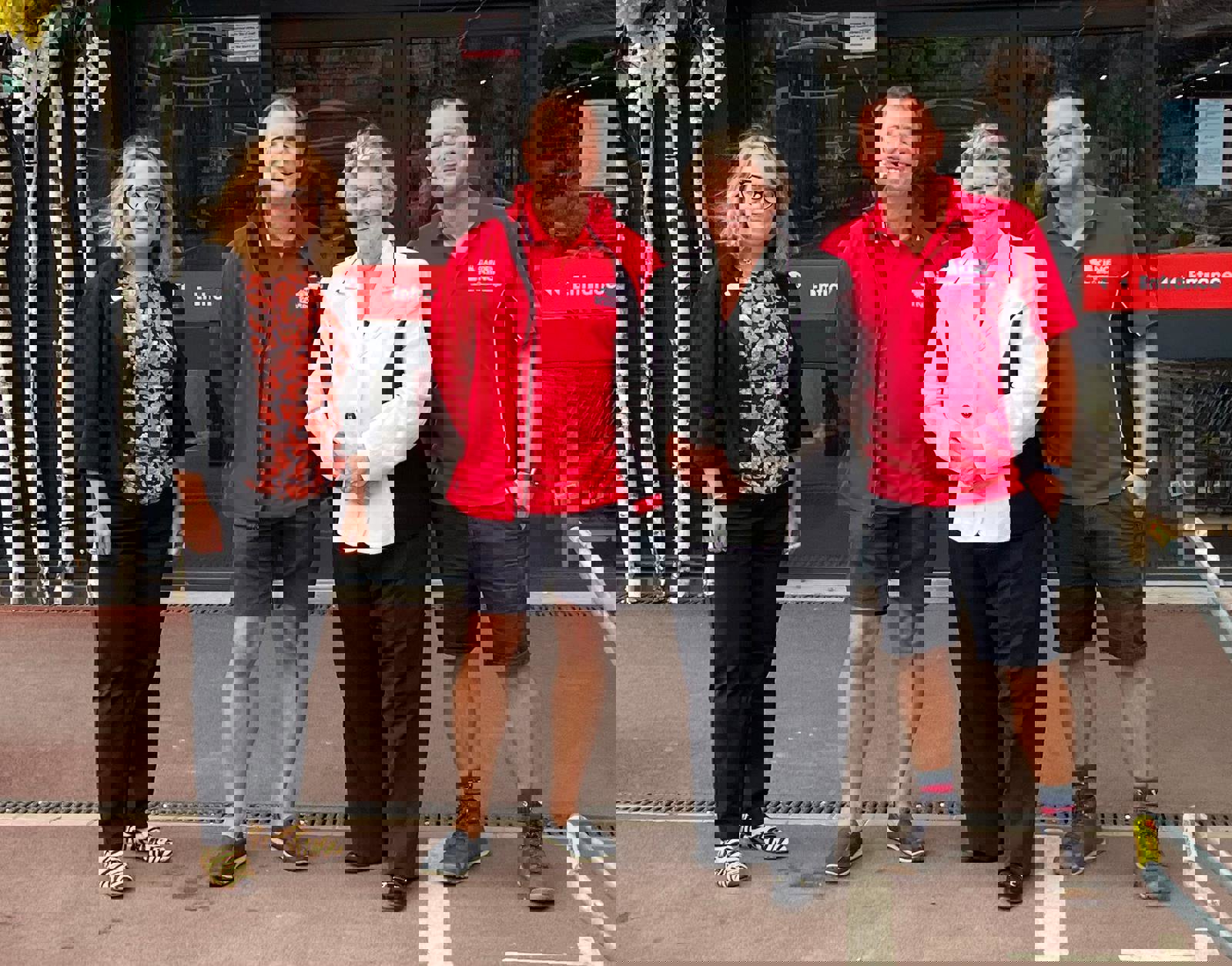 Heather Wheeler MP at Garden King with Darren Sanders and Jennifer Pheasey